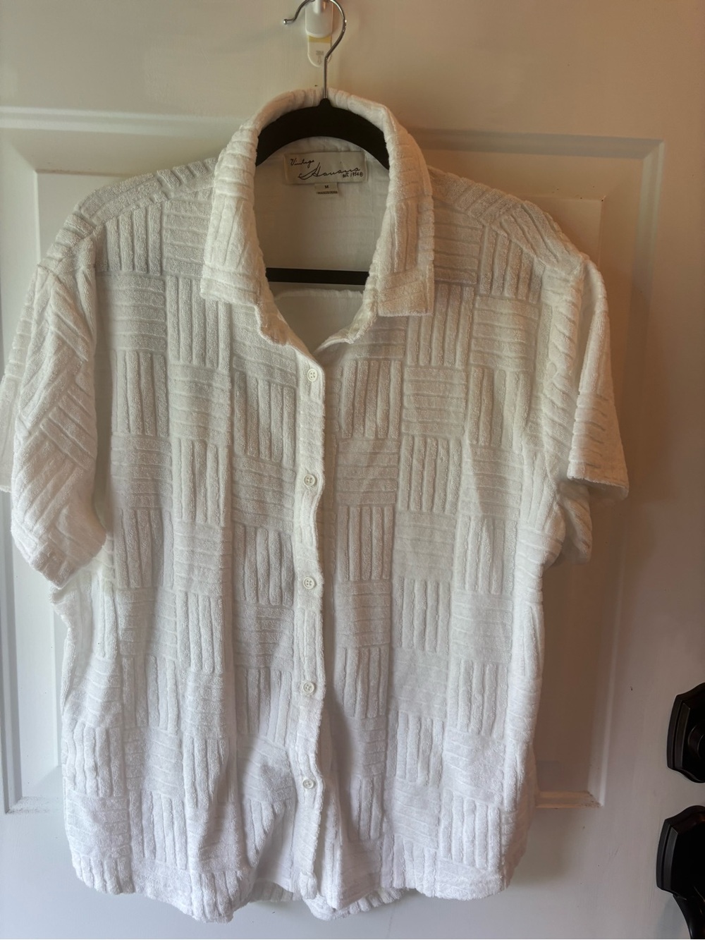 Vintage Havana White Short-Sleeve Textured Button-Down Shirt